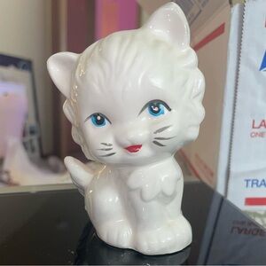 Singular Vintage Ceramic Anthropomorphic Kitty Salt Or Pepper Shaker